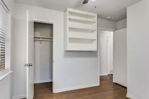 1404 Ravenwood Dr, Arlington, TX 76013 - Photo 9