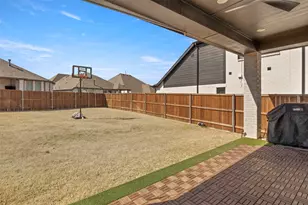 1909 Prickly Poppy Ct, Aubrey, TX 76227 - Photo 35