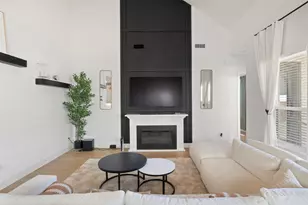 1909 Prickly Poppy Ct, Aubrey, TX 76227 - Photo 11