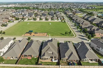 2807 Newsom Ridge Drive, Mansfield, TX 76063 - Photo 3