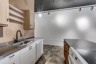 4210 Main St, Dallas, TX 75226 - Photo 15