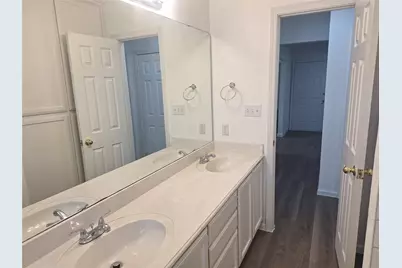 918 Prairie Avenue, Cleburne, TX 76033 - Photo 13