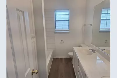 918 Prairie Avenue, Cleburne, TX 76033 - Photo 11