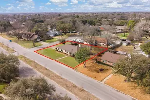 1002 Berkley Dr, Cleburne, TX 76033 - Photo 27