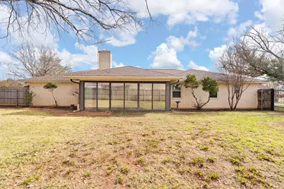 1002 Berkley Drive, Cleburne, TX 76033 - Photo 25