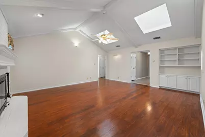 1002 Berkley Drive, Cleburne, TX 76033 - Photo 11