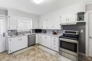 110 N Bouldin St, Hamilton, TX 76531 - Photo 3