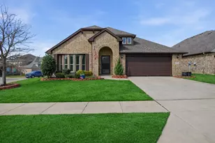 404 Moss Cove Dr, Aubrey, TX 76227 - Photo 1