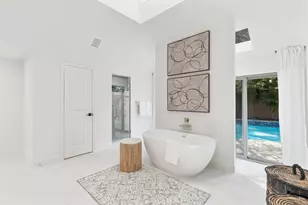 9518 Windy Knoll Dr, Dallas, TX 75243 - Photo 19