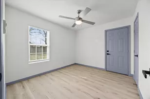 3515 Meadow St, Dallas, TX 75215 - Photo 15