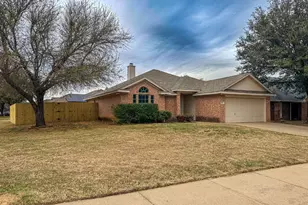 308 Palm St, Crowley, TX 76036 - Photo 3