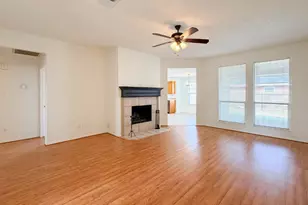 308 Palm St, Crowley, TX 76036 - Photo 7