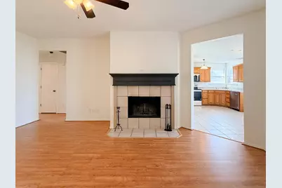 308 Palm Street, Crowley, TX 76036 - Photo 9