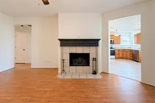 308 Palm St, Crowley, TX 76036 - Photo 9