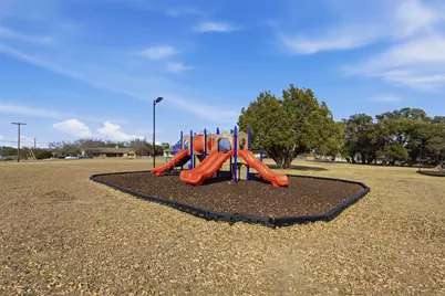 1308 Laredo Drive, Granbury, TX 76048 - Photo 31