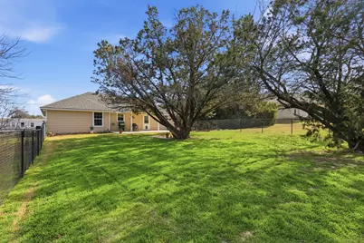 1308 Laredo Drive, Granbury, TX 76048 - Photo 27