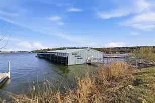 1308 Laredo Dr, Granbury, TX 76048 - Photo 39