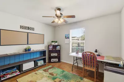 1308 Laredo Drive, Granbury, TX 76048 - Photo 21