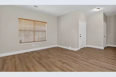 1425 Carrigan Lane, Denton, TX 76207 - Photo 7