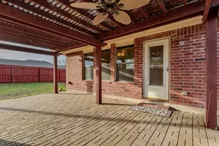 1425 Carrigan Ln, Denton, TX 76207 - Photo 35