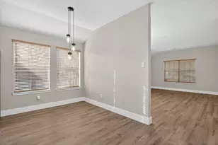 1425 Carrigan Ln, Denton, TX 76207 - Photo 11