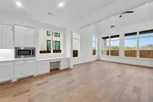 15577 Desert Broom Rd, Frisco, TX 75035 - Photo 9