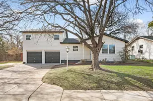 740 Shady Ln, Hurst, TX 76053 - Photo 3