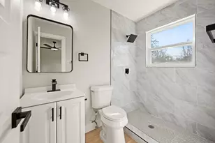 740 Shady Ln, Hurst, TX 76053 - Photo 17