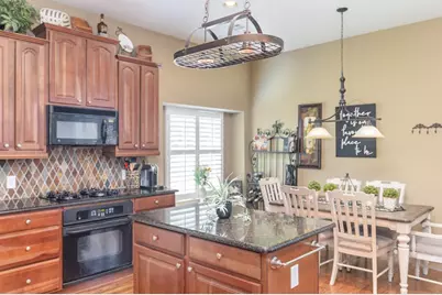 2084 Barret Drive, Frisco, TX 75033 - Photo 9