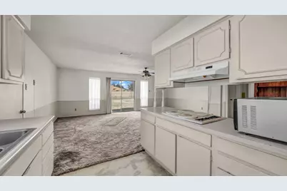 1701 12th Street, Mineral Wells, TX 76067 - Photo 9