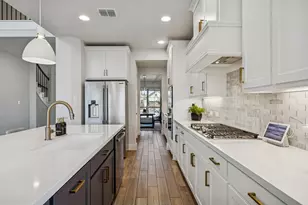 2301 Red Tailed Hawk Ln, McKinney, TX 75071 - Photo 11