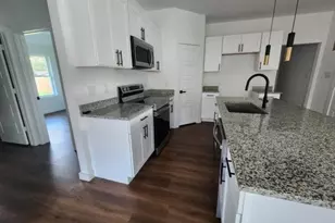 562 Jonelle St, Dallas, TX 75217 - Photo 5