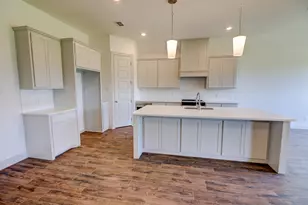 124 Mockingbird Hill, Joshua, TX 76058 - Photo 3