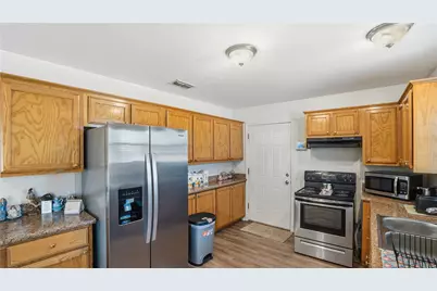 221 Private Road 8774, Ben Wheeler, TX 75754 - Photo 5