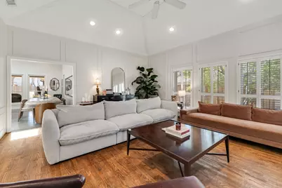 2404 Chadbourne Drive, Plano, TX 75023 - Photo 7