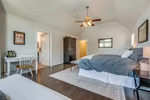 10565 Plumwood Pkwy, Dallas, TX 75238 - Photo 19