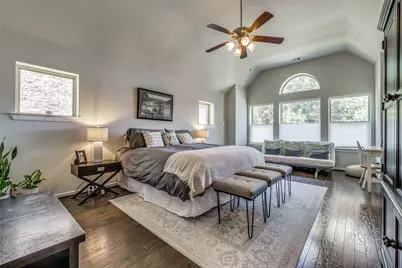 10565 Plumwood Parkway, Dallas, TX 75238 - Photo 3