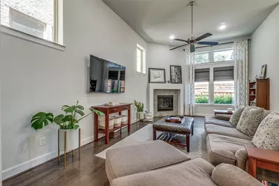 10565 Plumwood Parkway, Dallas, TX 75238 - Photo 13