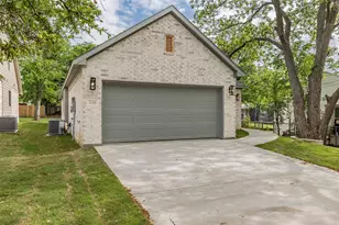 710 E McGee St, Sherman, TX 75090 - Photo 3