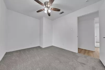 7449 Sandhurst Lane S, North Richland Hills, TX 76182 - Photo 21