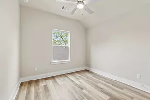 714 E McGee St, Sherman, TX 75090 - Photo 31