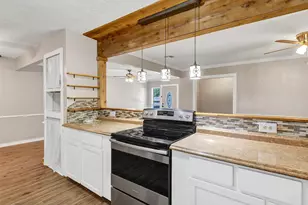 616 Bellevue Dr, Cleburne, TX 76033 - Photo 13