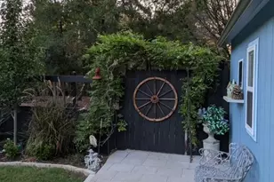 1136 Ridgeview Cir, Granbury, TX 76048 - Photo 11