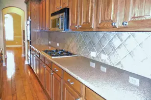 4012 Appleton Ln, Flower Mound, TX 75022 - Photo 9