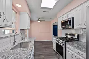 2213 Big Bend Dr, Carrollton, TX 75007 - Photo 15