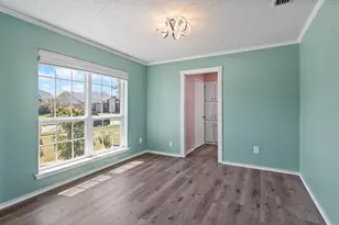 2213 Big Bend Dr, Carrollton, TX 75007 - Photo 5