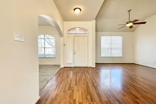 9711 Saddle Dr, Frisco, TX 75035 - Photo 3