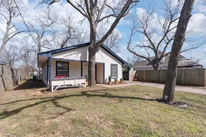 206 N Holloway Street, Cleburne, TX 76033 - Photo 21