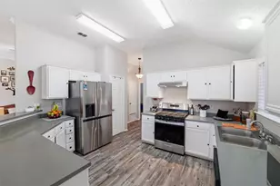 806 Bray St, Cedar Hill, TX 75104 - Photo 17