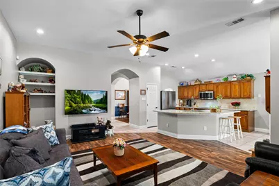 6905 Herman Jared Drive, North Richland Hills, TX 76182 - Photo 11